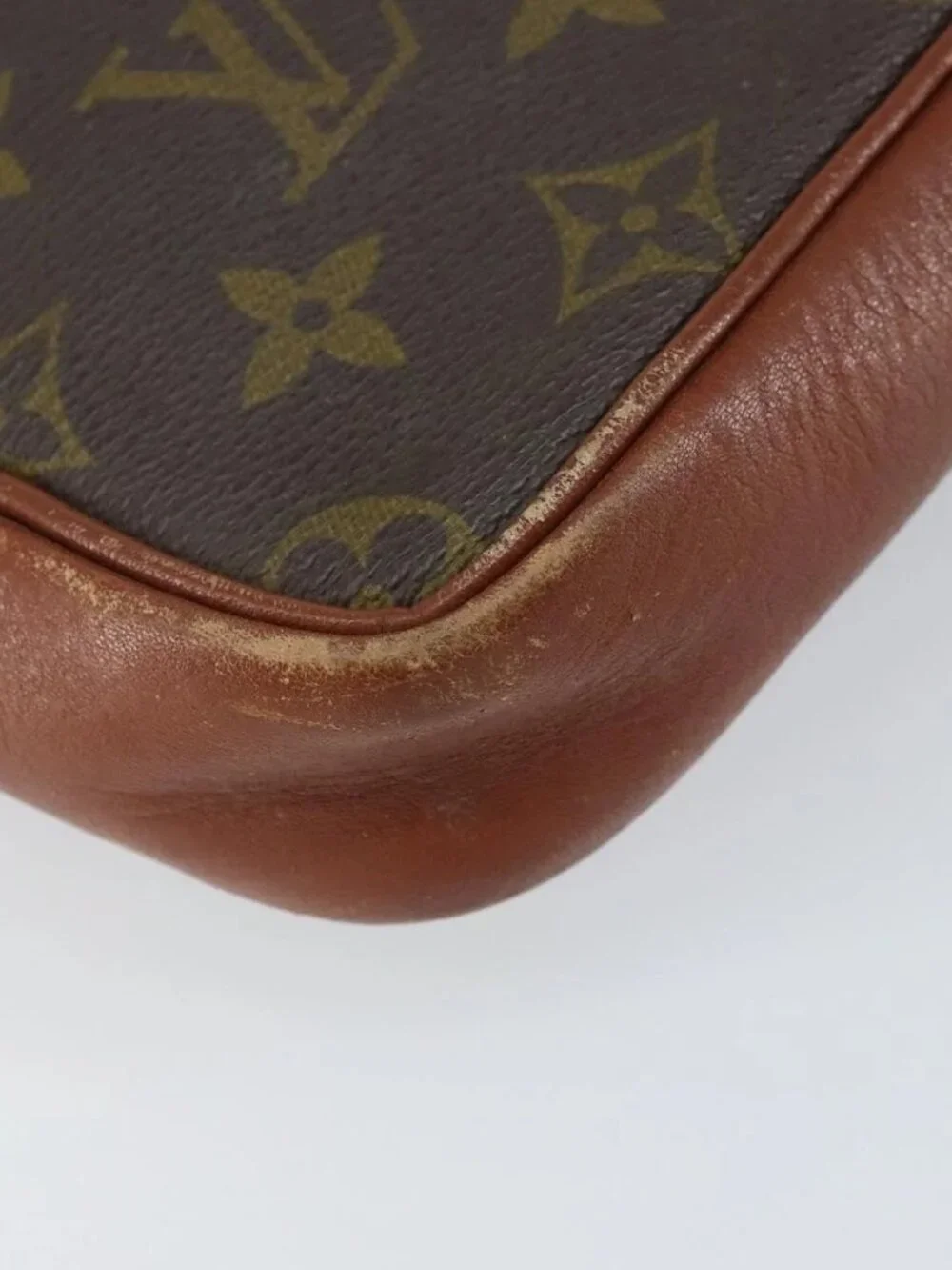 LOUIS VUITTON Monogram Pochette Sports Clutch Bag N0.183 LV Auth gh1595